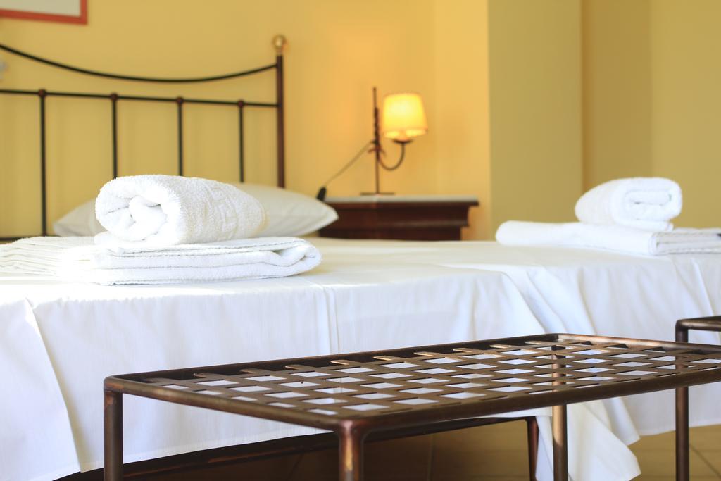 Iliobasilema Studios & Apartments Φισκάρδο Δωμάτιο φωτογραφία